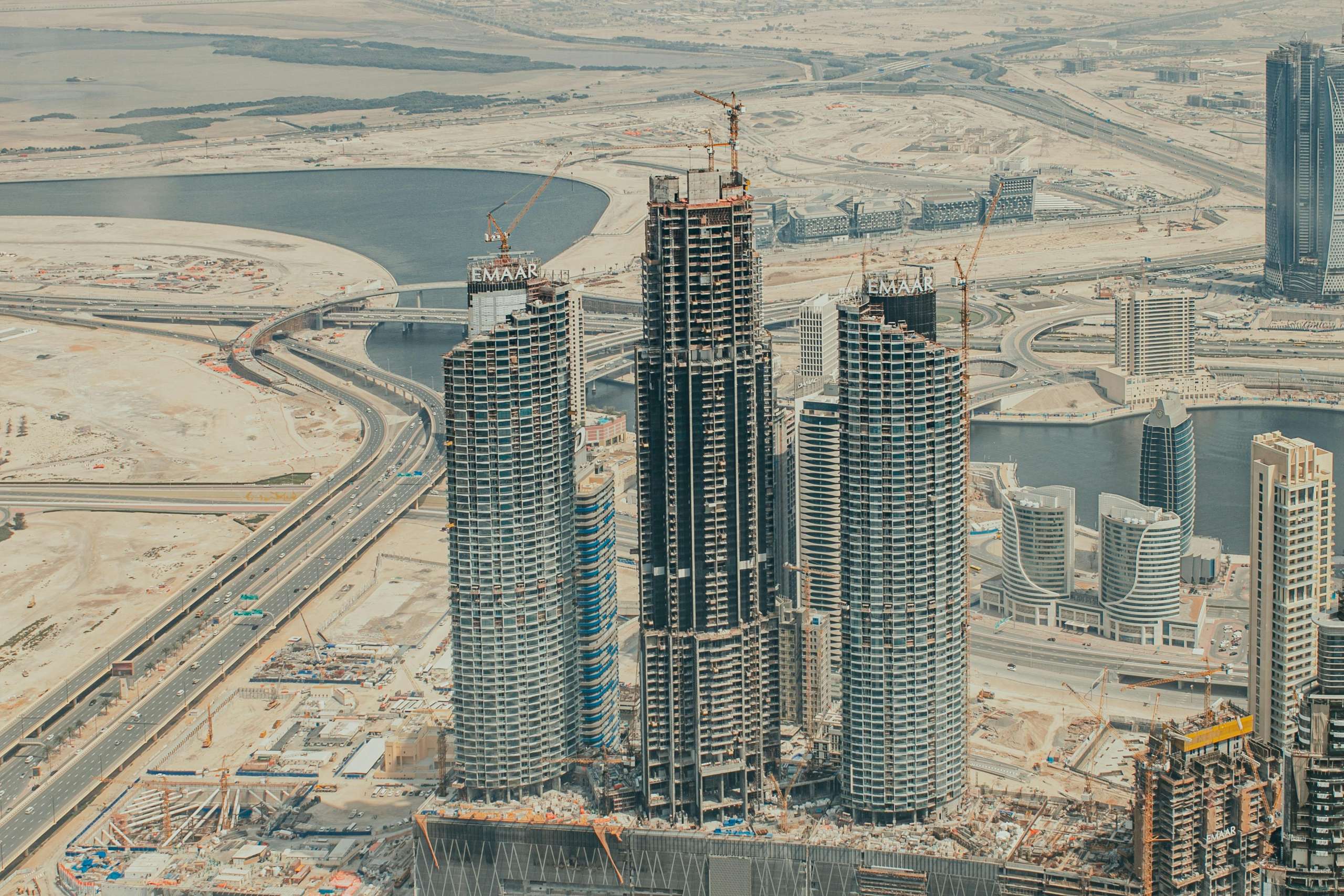 خدمات إدارة المحافظ العقارية